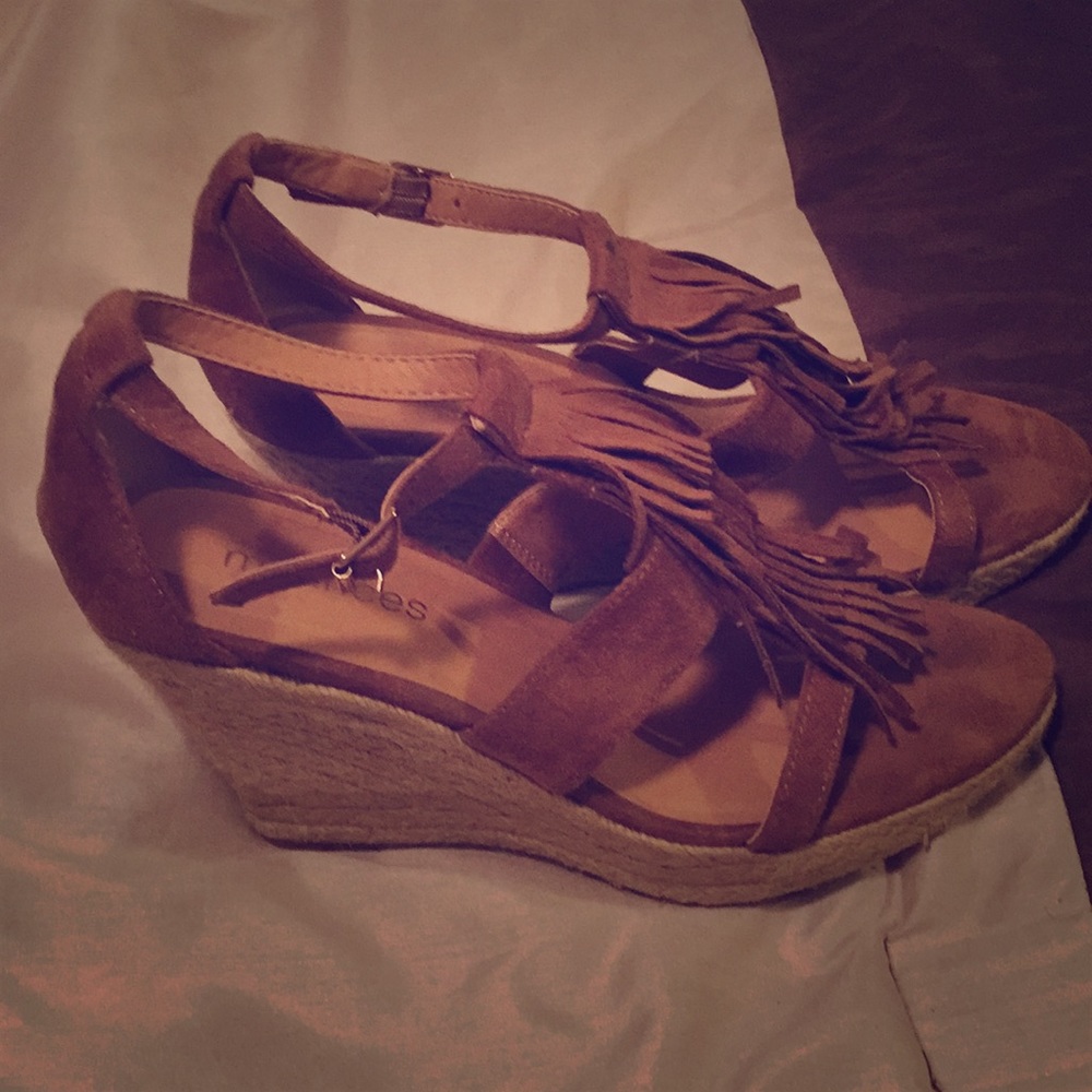 Maurice’s shoes worn once for a wedding. Size 8